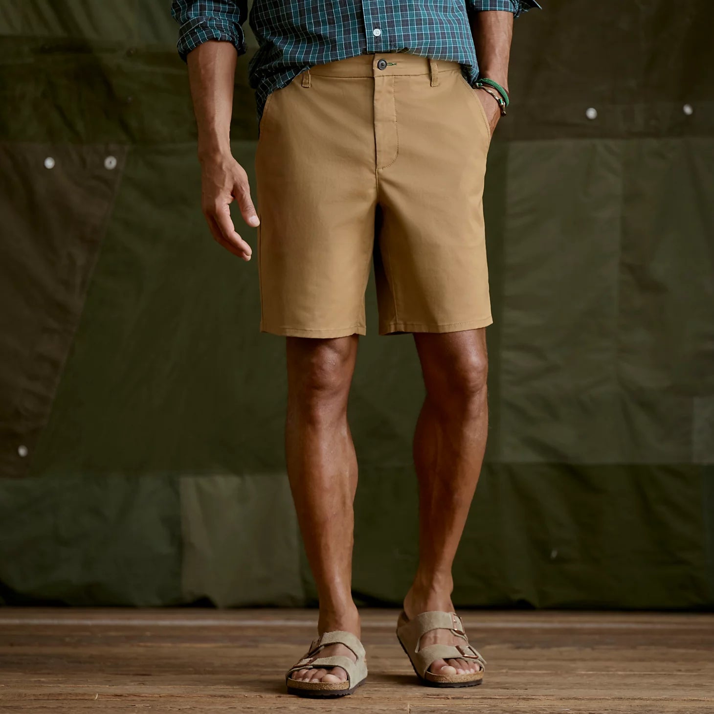 1856 Easy Care Angler 9" Chino Shorts