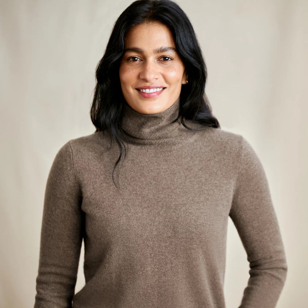 Classic Cashmere Turtleneck