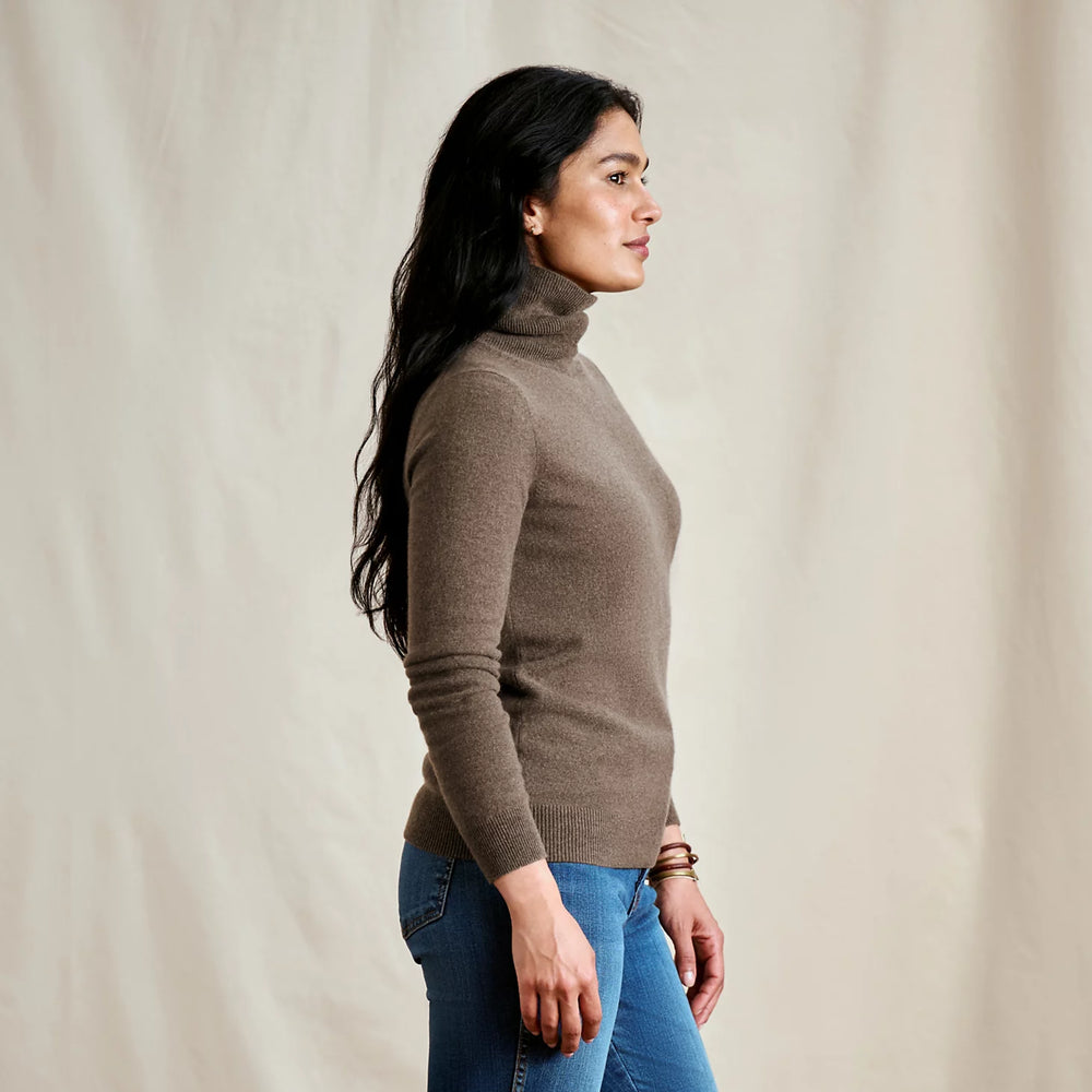 Classic Cashmere Turtleneck