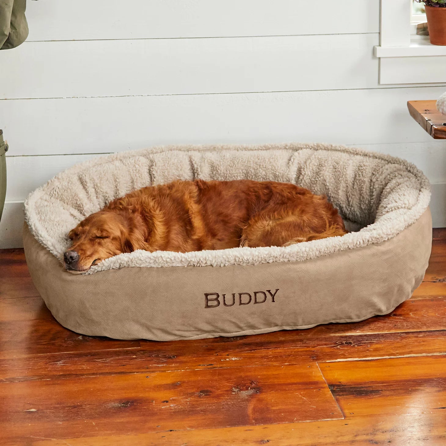 Orvis ComfortFill-Eco™ Wraparound Dog Bed with Fleece